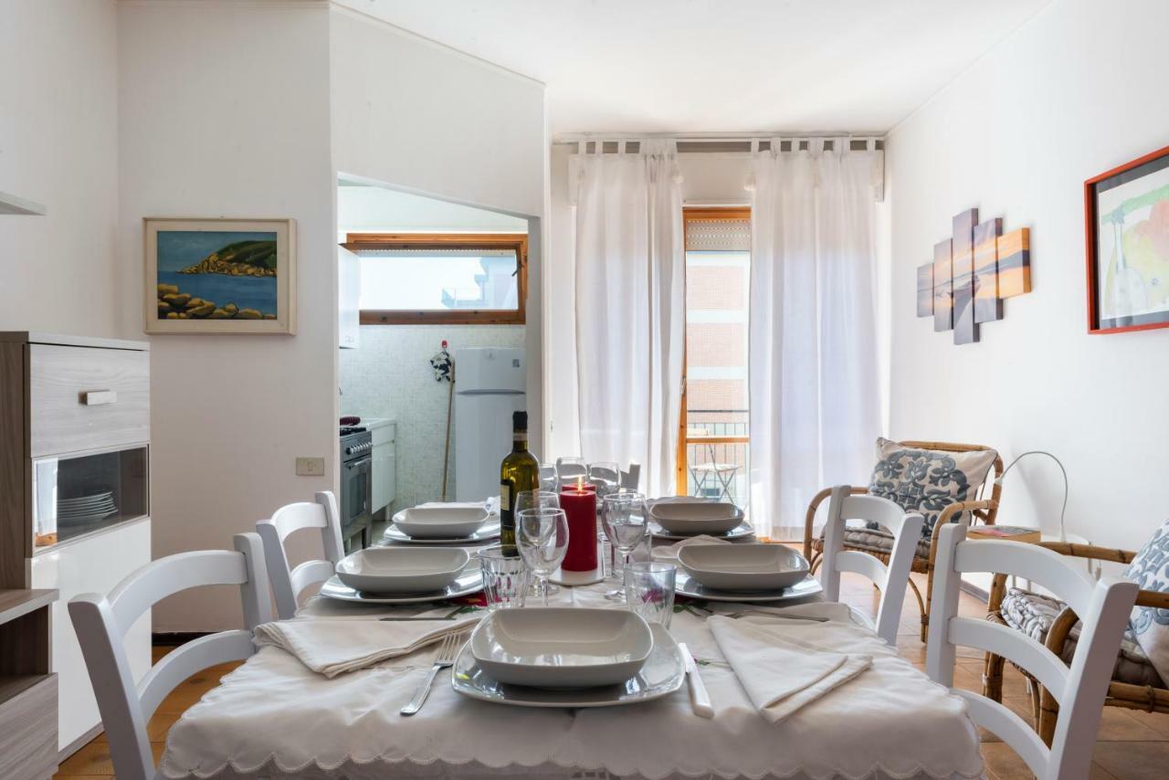 Appartamento Clara 11 Follonica Εξωτερικό φωτογραφία